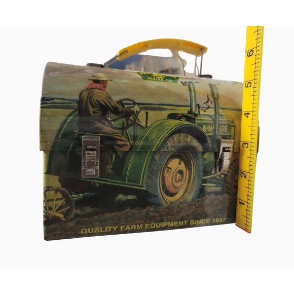 Vintage John Deere Metal Lunchbox With Tractor Design & Yellow Handle - Picture 2 of 16